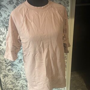 H&M Short Sleeve Crewneck Tee in Light Pink